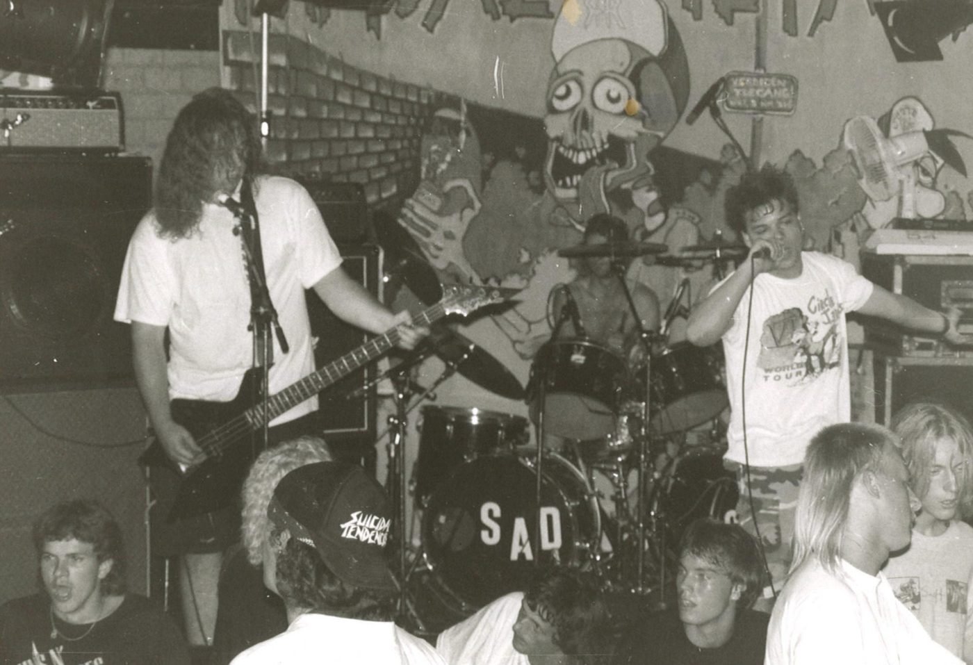Radical Retard Live in OJC De Kronkel (1992)